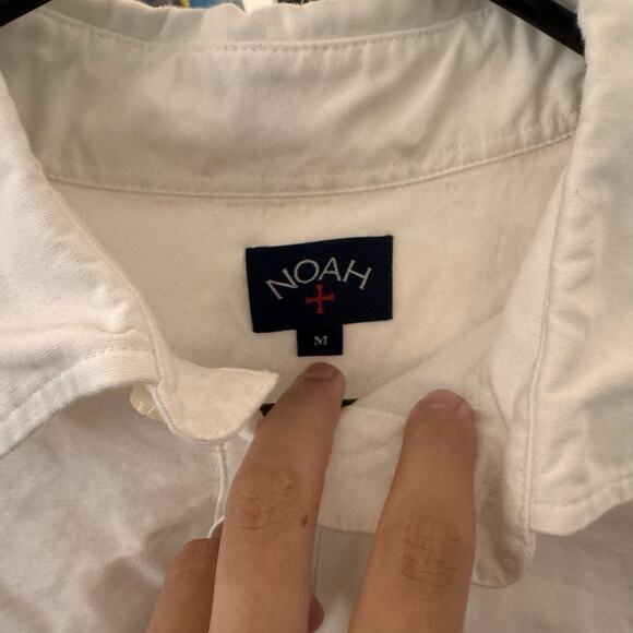 Noah NYC White Pullover Collared Shirt Mens Size Medium - Picture 5 of 7